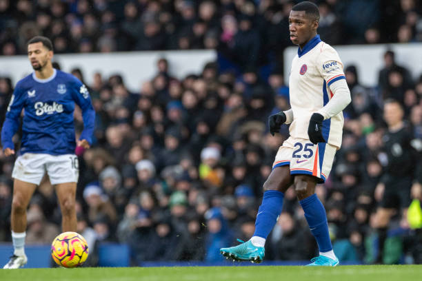 萨中场希望 萨中场希望